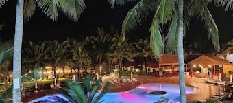 ภูไห่ บีช รีสอร์ท แอนด์ สปา ฟานเทียด