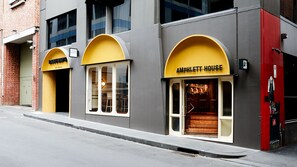 Front of property - Laneways by Ovolo (Melbourne)