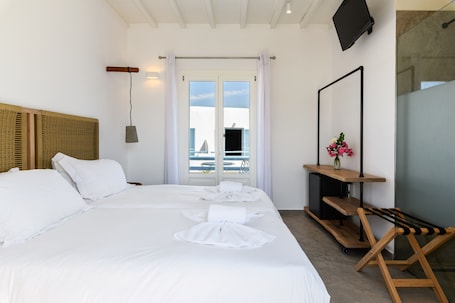 Standard Room | Soundproofing, free cribs/infant beds, rollaway beds, free WiFi. Magas Hotel