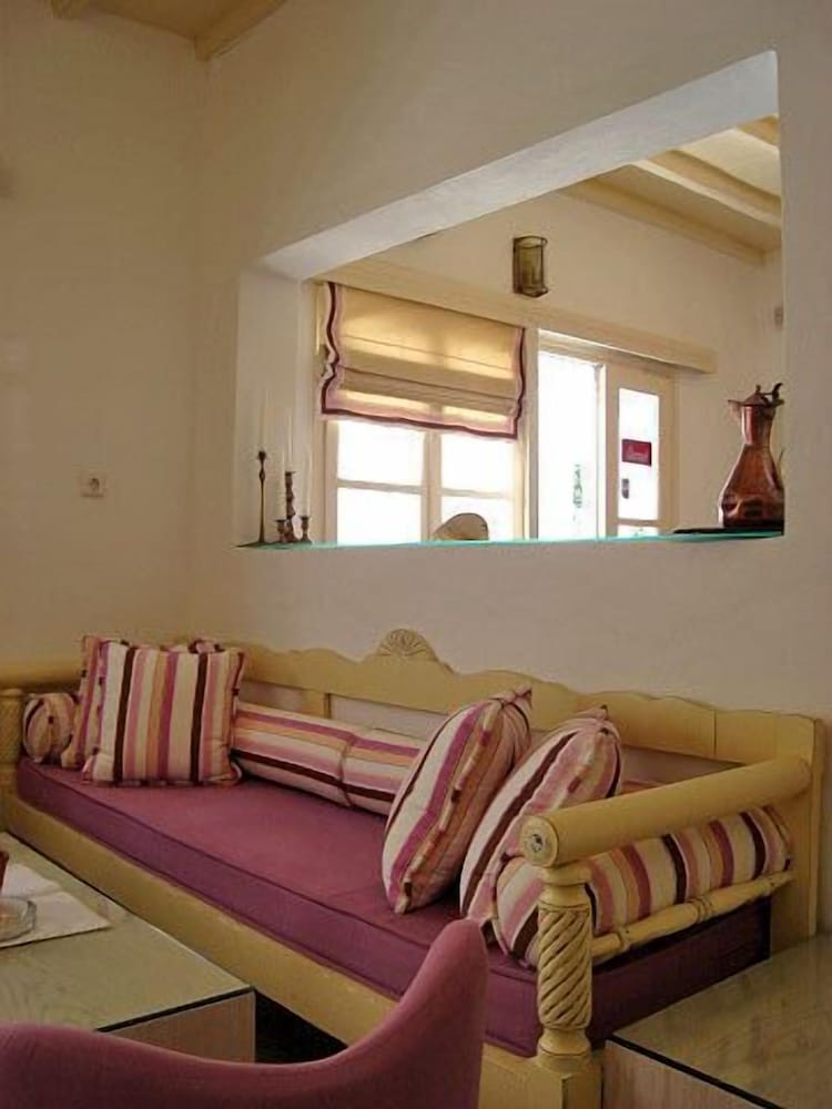 Mycocoon Hostel Mykonos by null