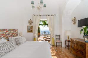 Comfort Double Room, Balcony, Sea View | Minibar, in-room safe, desk, blackout curtains - Punta Regina (Positano)