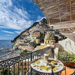 Comfort Double Room, Balcony, Sea View | 1 bedroom, minibar, in-room safe, individually decorated