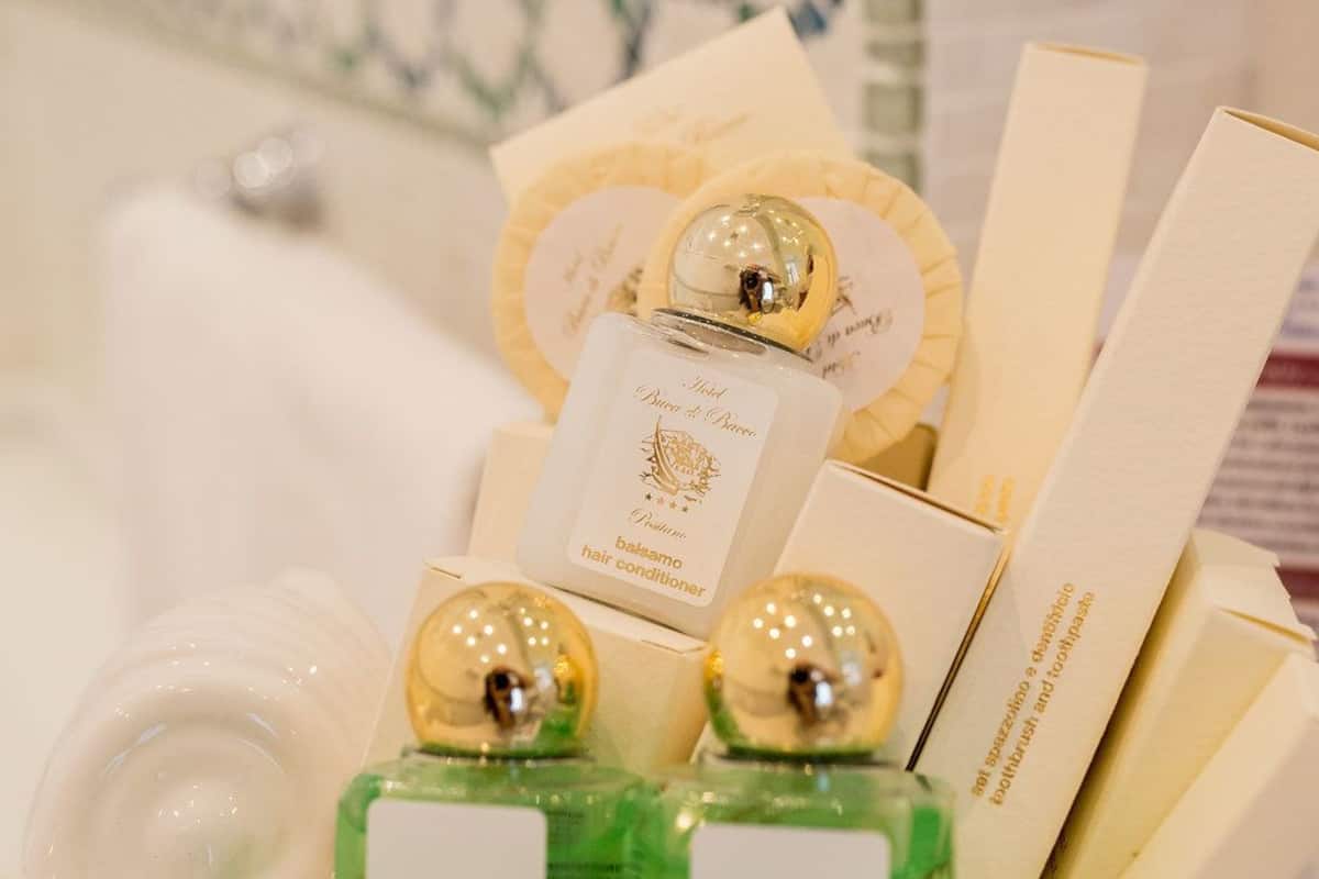 standard double room (no view) | 1 bedroom, minibar, in-room safe, individually decorated