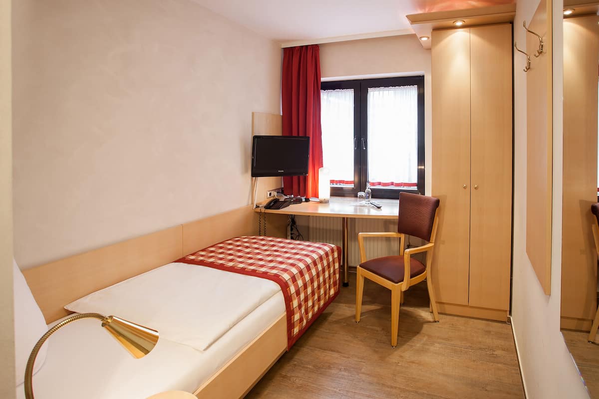In-room safe, desk, laptop workspace, blackout curtains