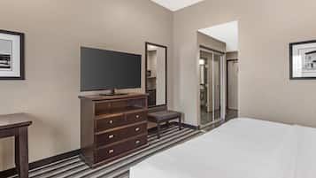 Premium bedding, pillowtop beds, desk, laptop workspace