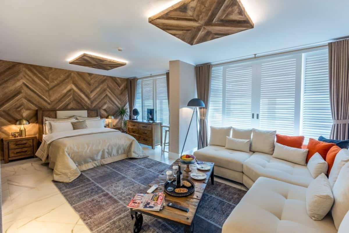 Premium Suite | 1 makuuhuone, minibaari, tallelokero huoneessa, äänieristys