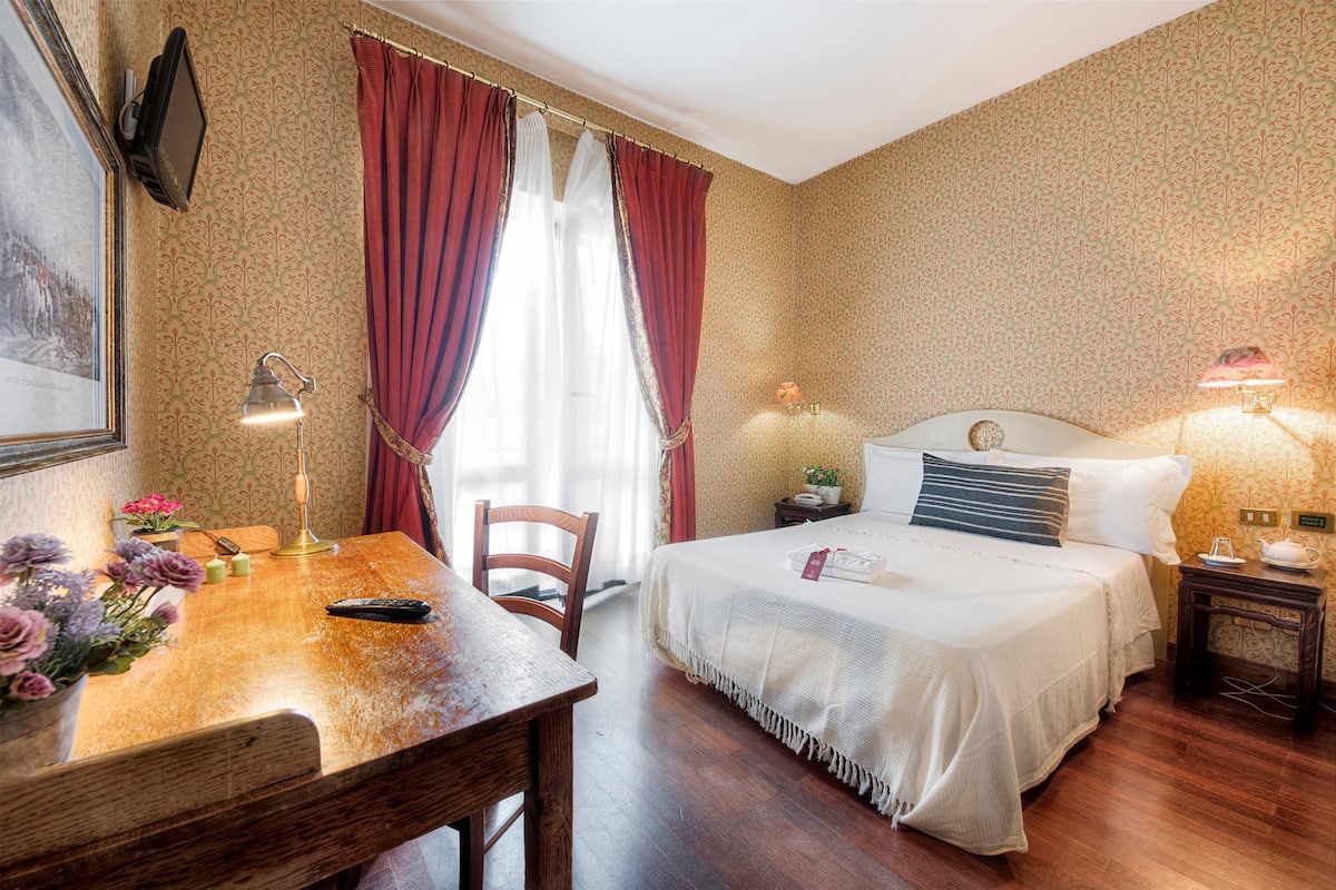 Single Room | Desk, free WiFi, bed sheets, wheelchair access