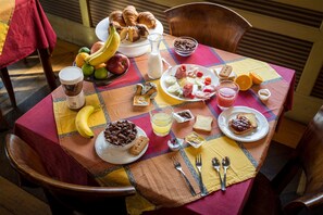 Daily buffet breakfast (EUR 15 per person)