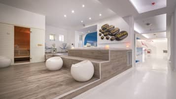 Couples treatment room(s), sauna, hot tub, body treatments, aromatherapy