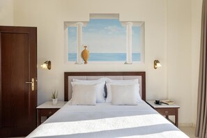 In-room safe, iron/ironing board, free cribs/infant beds, free WiFi - Aneroussa Beach (Andros)