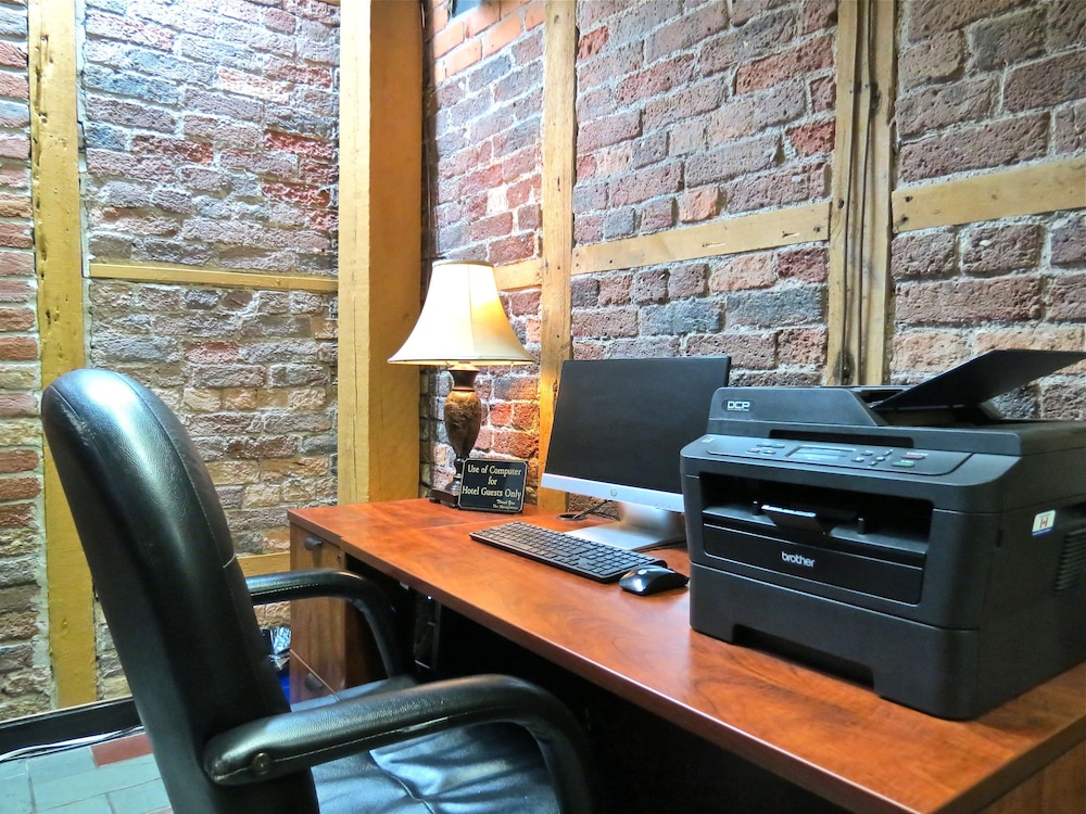 The Murray Premises Hotel by null