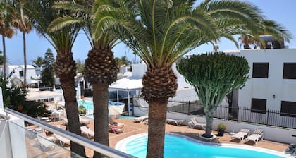 Apartamentos Los Tulipanes
