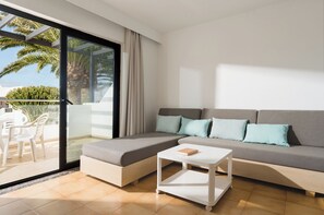 Apartment, 1 Bedroom, Pool View (1-3) - Apartamentos Los Tulipanes (Tías)