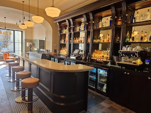 Bar (on property) - The Western Hotel (Galway)