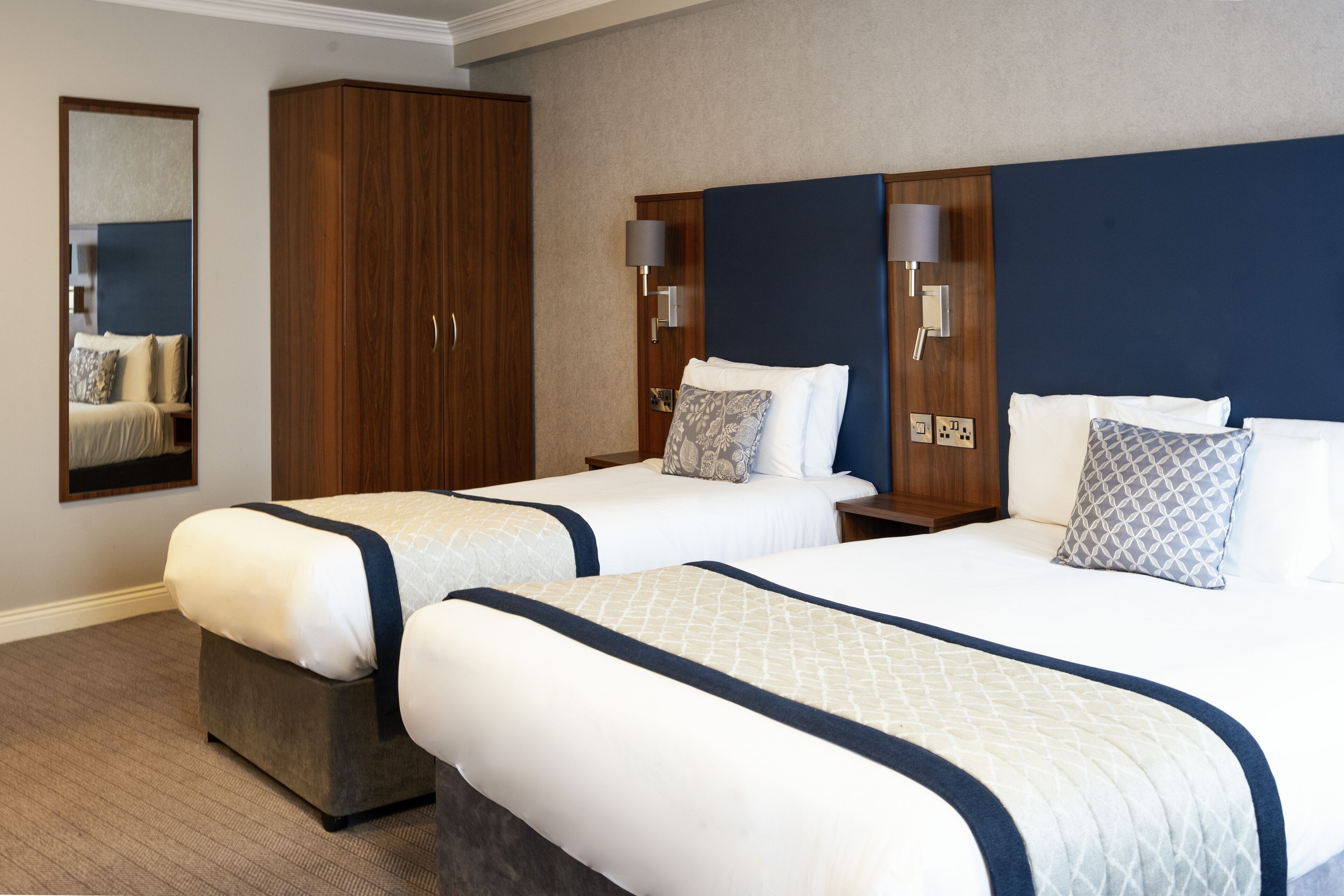 Photo - The Western Hotel