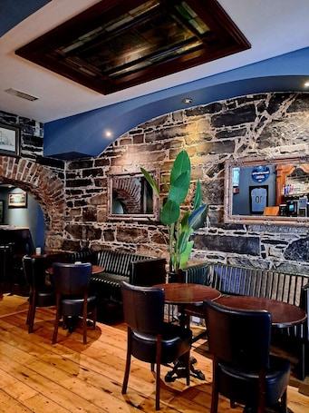Bar (en la propiedad)