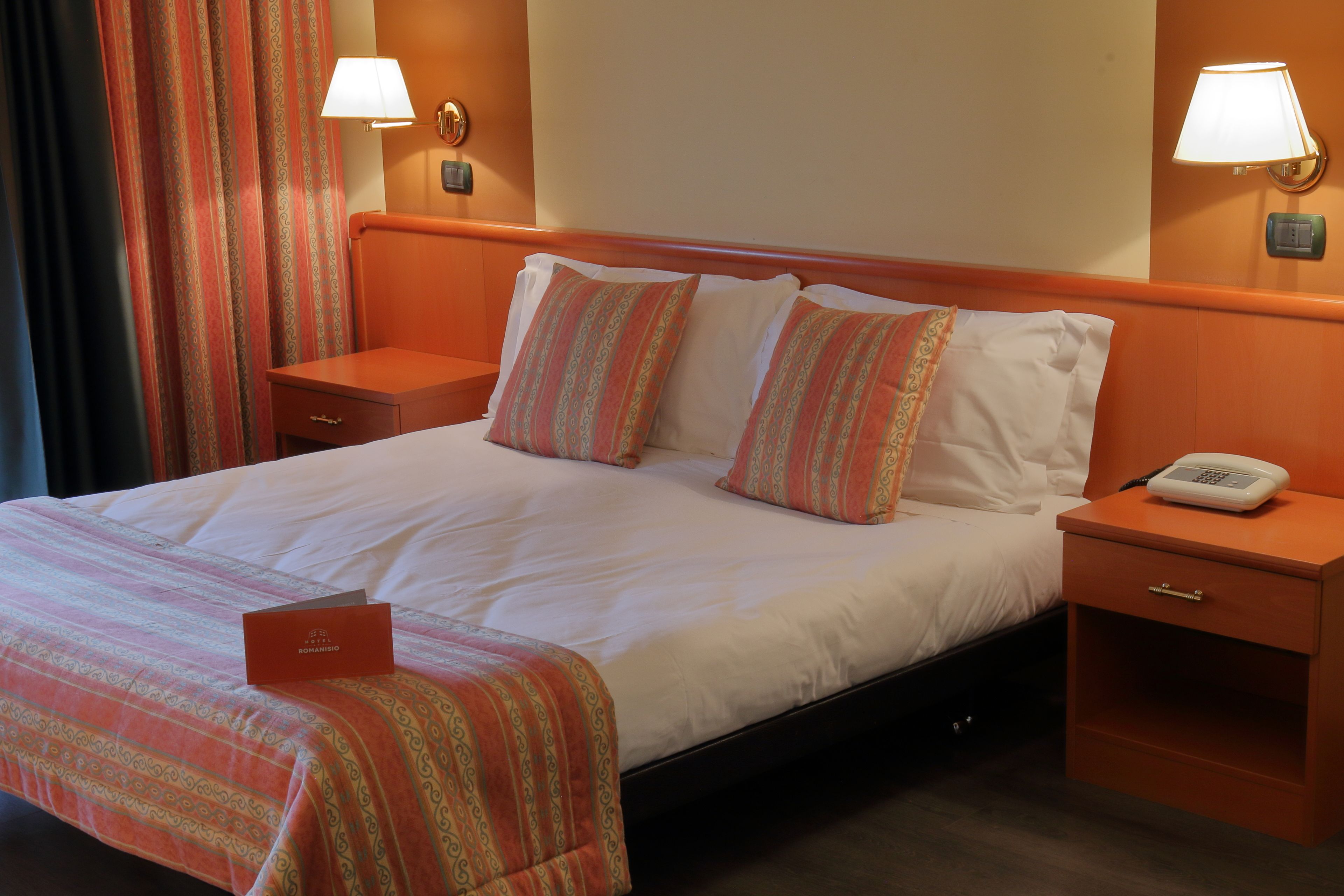 comfort double room, terrace | minibar, in-room safe, desk, free wifi