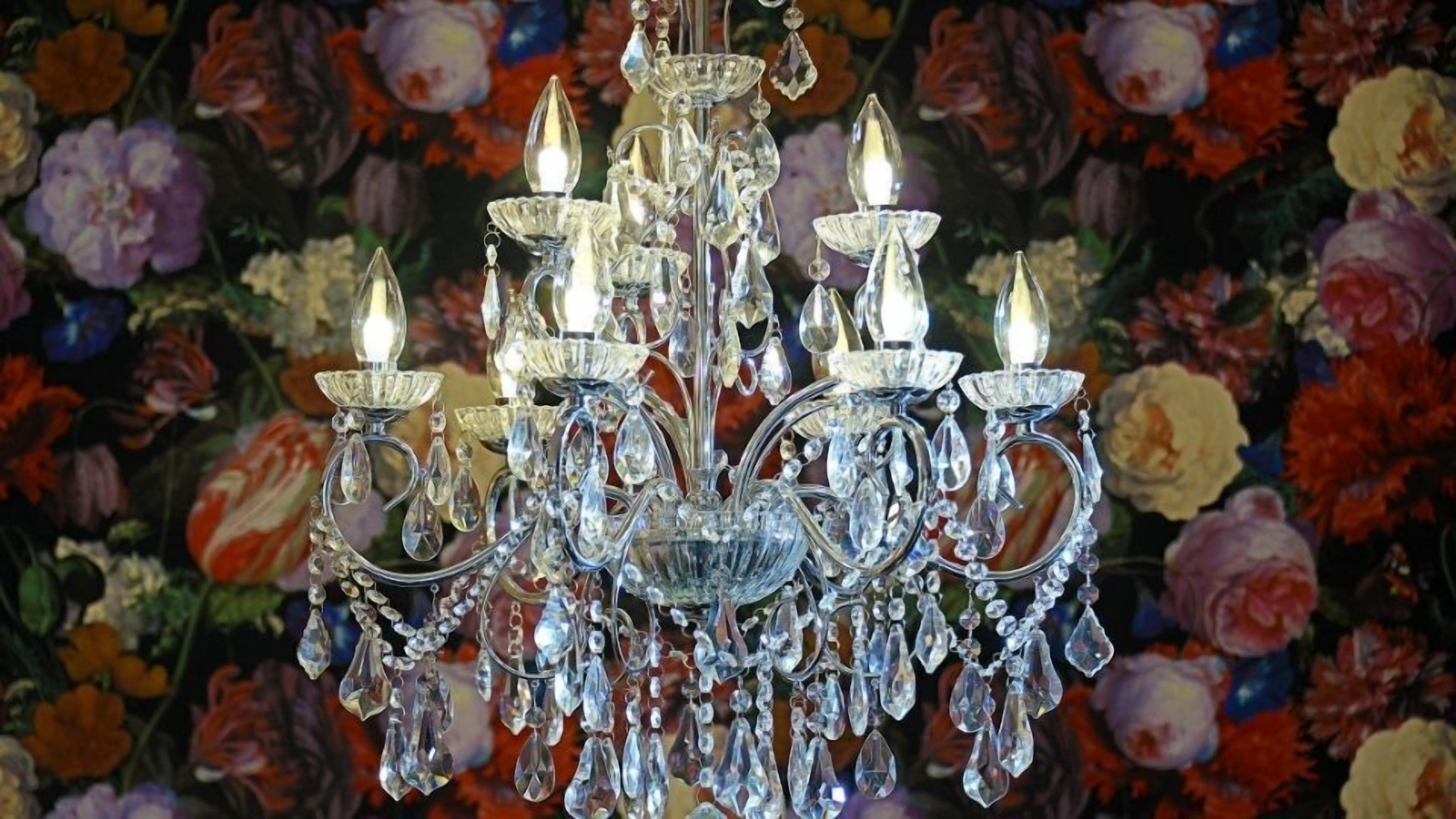 singleton suite | in-room safe, individually decorated, individually furnished, desk