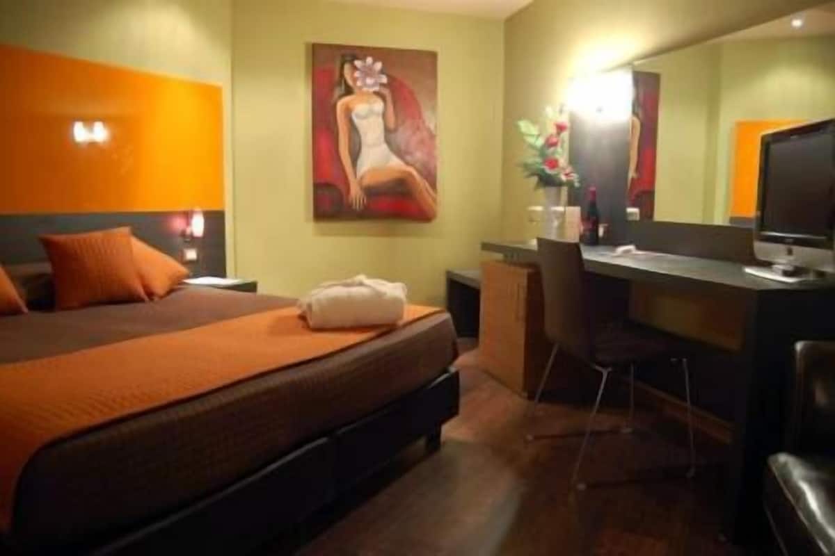 Junior Suite | Premium bedding, minibar, in-room safe, desk