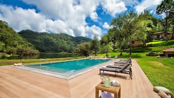 Outdoor pool, pool umbrellas