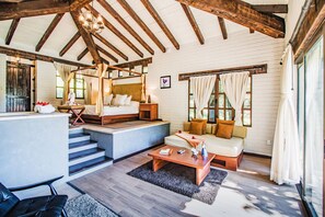 Iron/ironing board, WiFi, bed sheets - Sierra Lago Resort & Spa - All inclusive (Mascota)