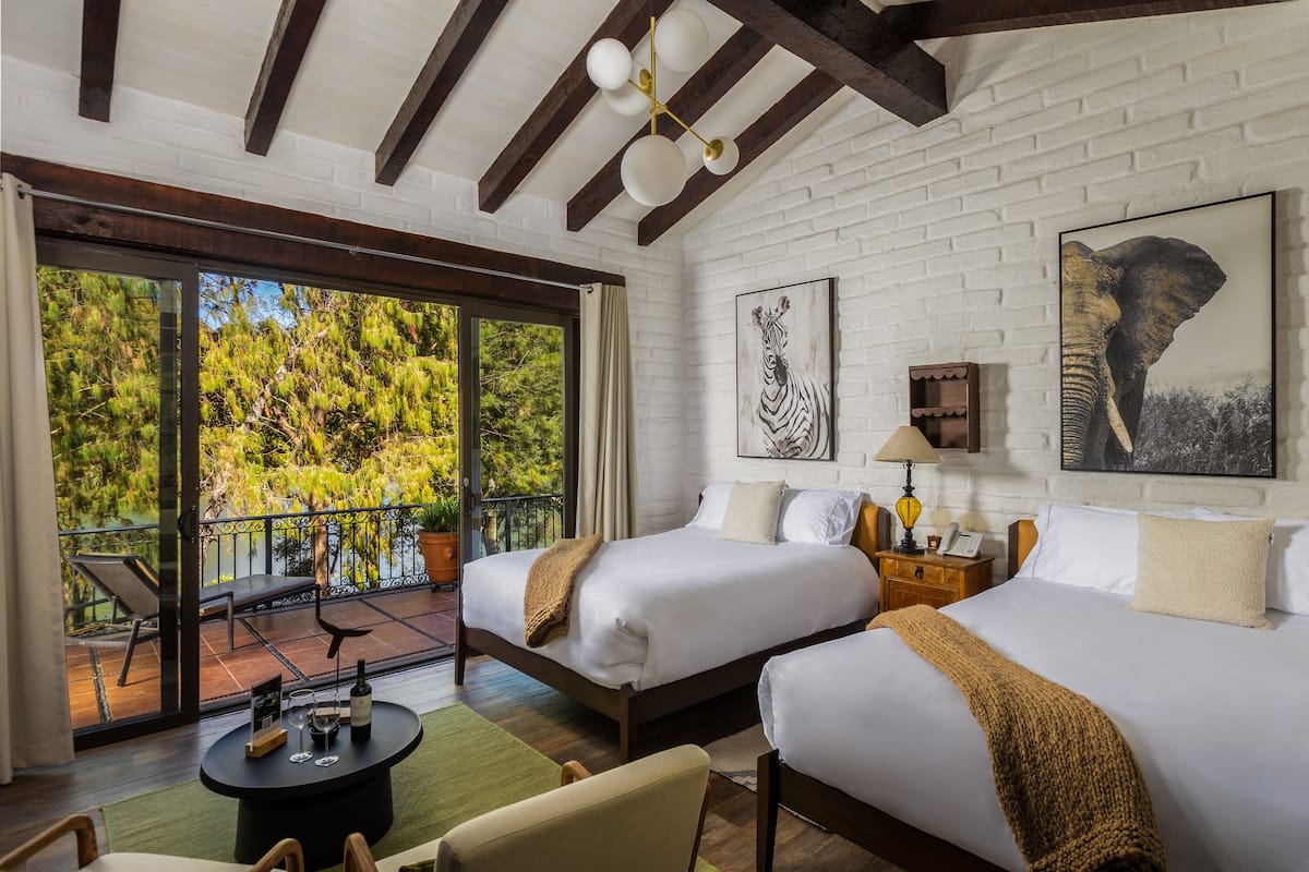 Standard Cabin, 2 Double Beds | Iron/ironing board, WiFi, bed sheets