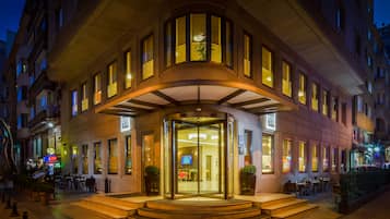 Front of property – evening/night