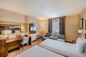 Deluxe Twin Room | Premium bedding, memory-foam beds, minibar, in-room safe