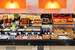 Daily buffet breakfast for a fee - Midtown Hotel Istanbul (Istanbul)