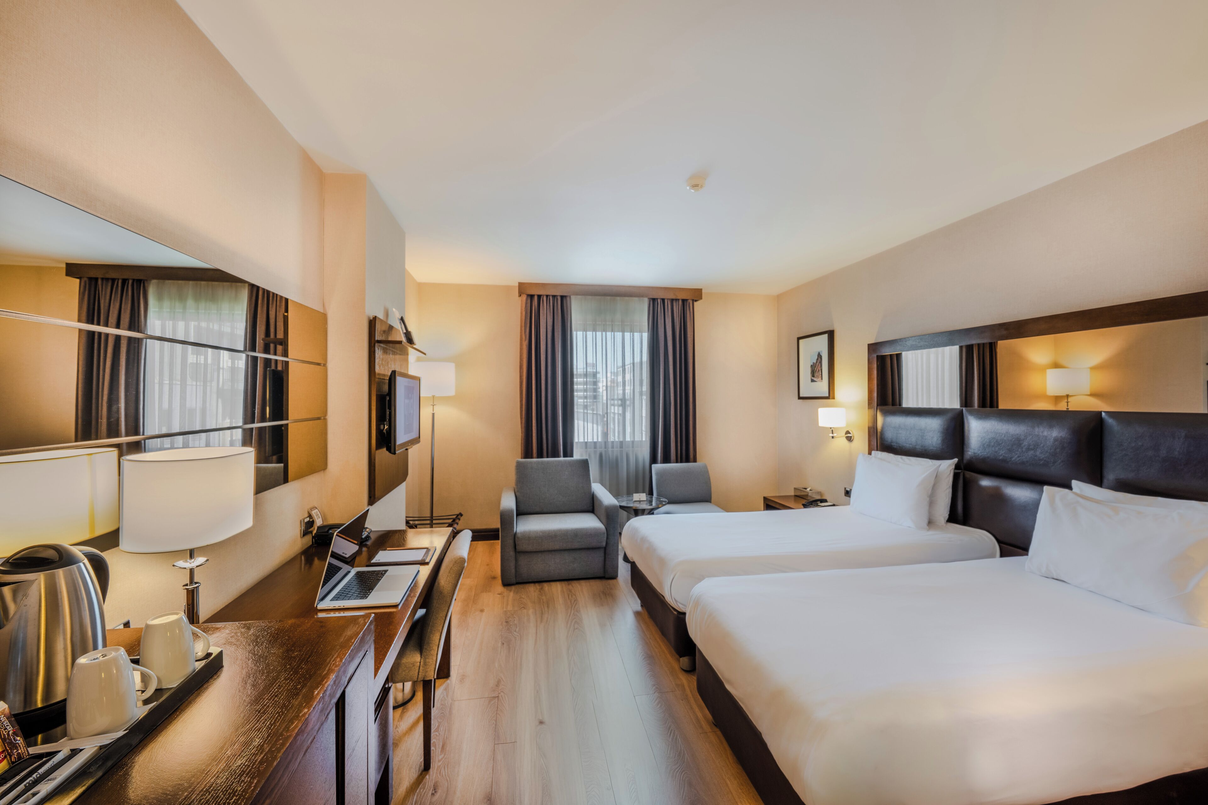 Deluxe Twin Room | Premium bedding, memory-foam beds, minibar, in-room safe
