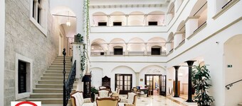 Arcadia Boutique Hotel