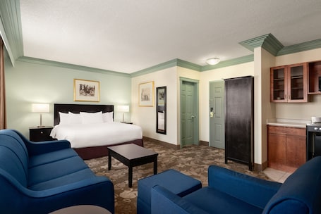 Ropa de cama hipoalergénica, colchones Select Comfort y escritorio . Nova Inn Yellowknife