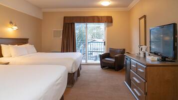 Superior Room, 2 Queen Beds, Balcony