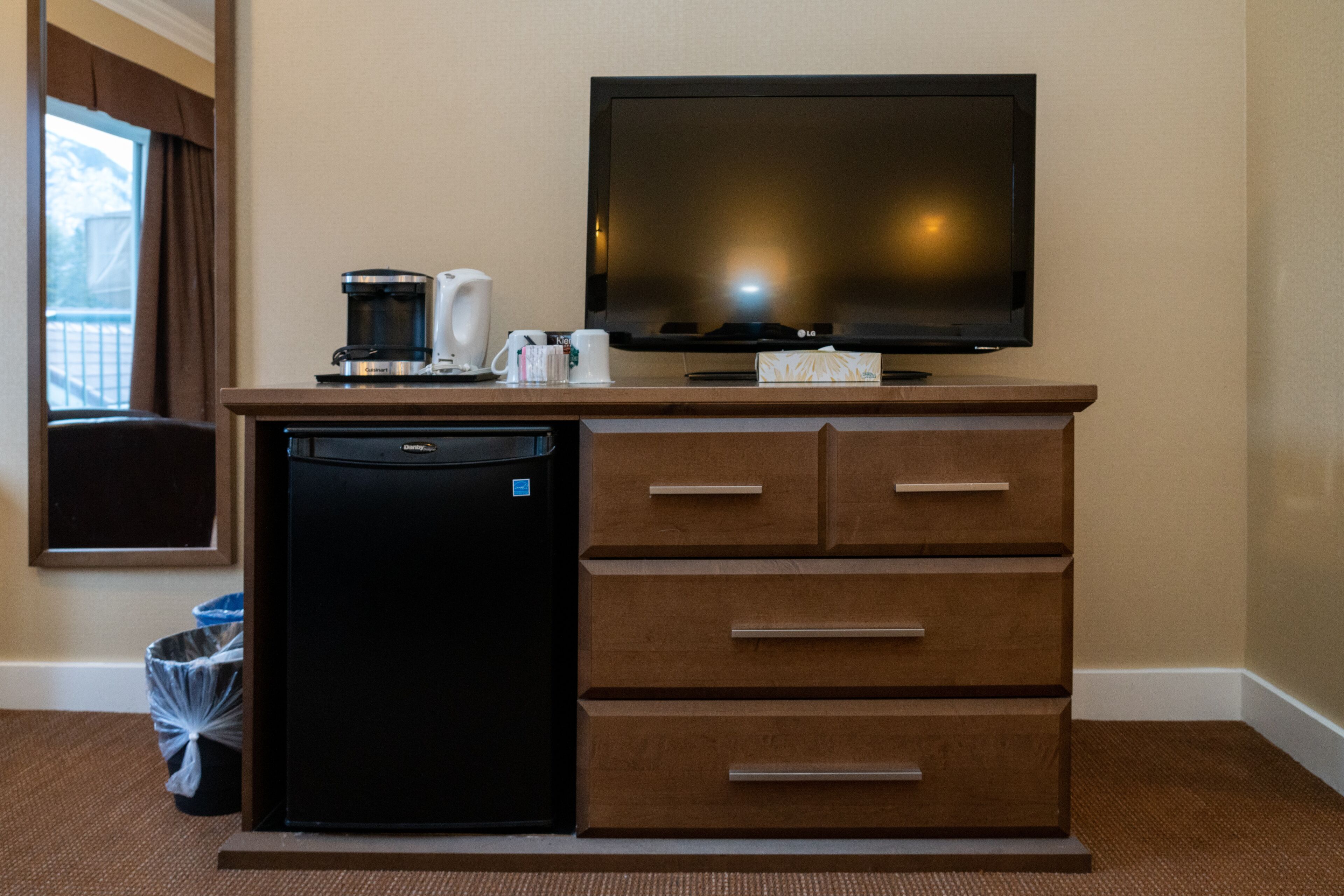 superior room, 2 queen beds, balcony | mini fridge