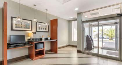 Comfort Suites West Jacksonville