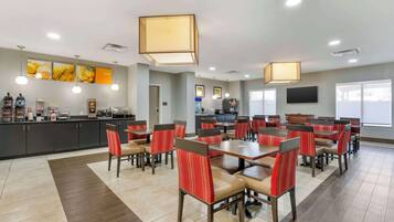 Free daily buffet breakfast