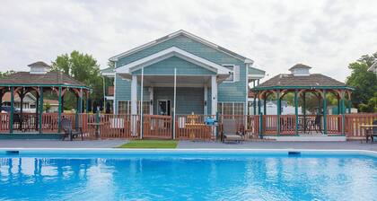 Atlantic Shores Inn and Suites