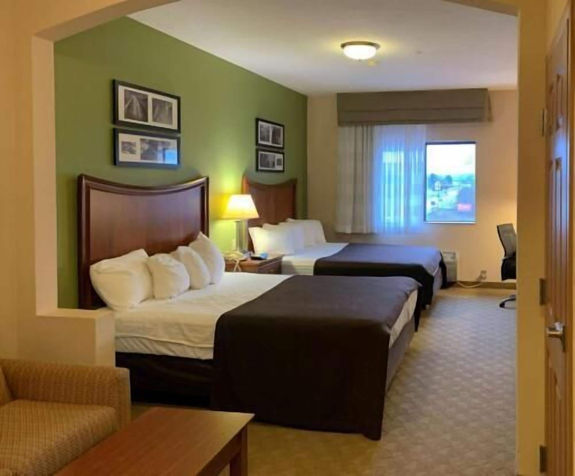 Desk, iron/ironing board, free cots/infant beds, free WiFi