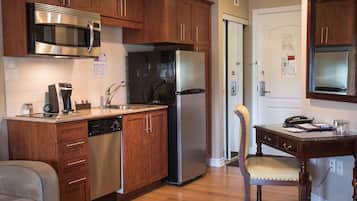 Studio, 1 King Bed with Sofabed, View on the back | Private kitchen | Fridge, microwave, coffee/tea maker, cookware/dishes/utensils