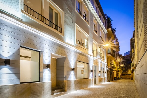 Front of property - Hotel YIT Casablanca (Granada)