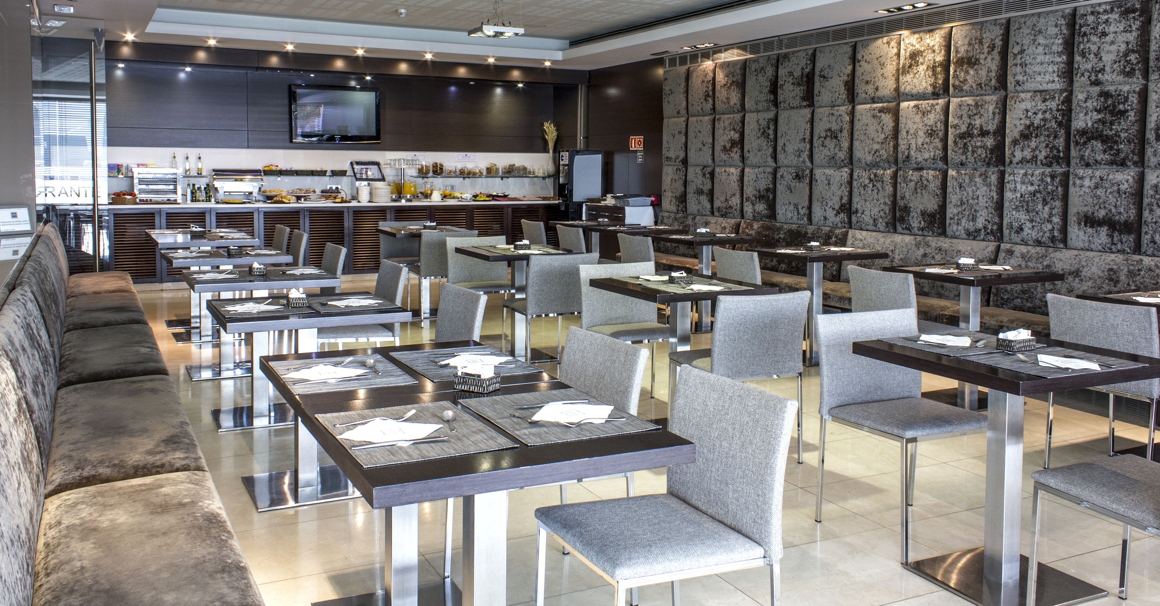 breakfast, lunch, dinner served; local cuisine