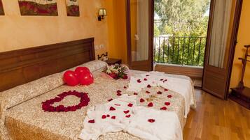 Habitación junior | Vistas al jardín