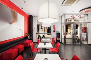 Reception - Hotel del Pintor Historical Center, by Hoteles con Cultura (Málaga)