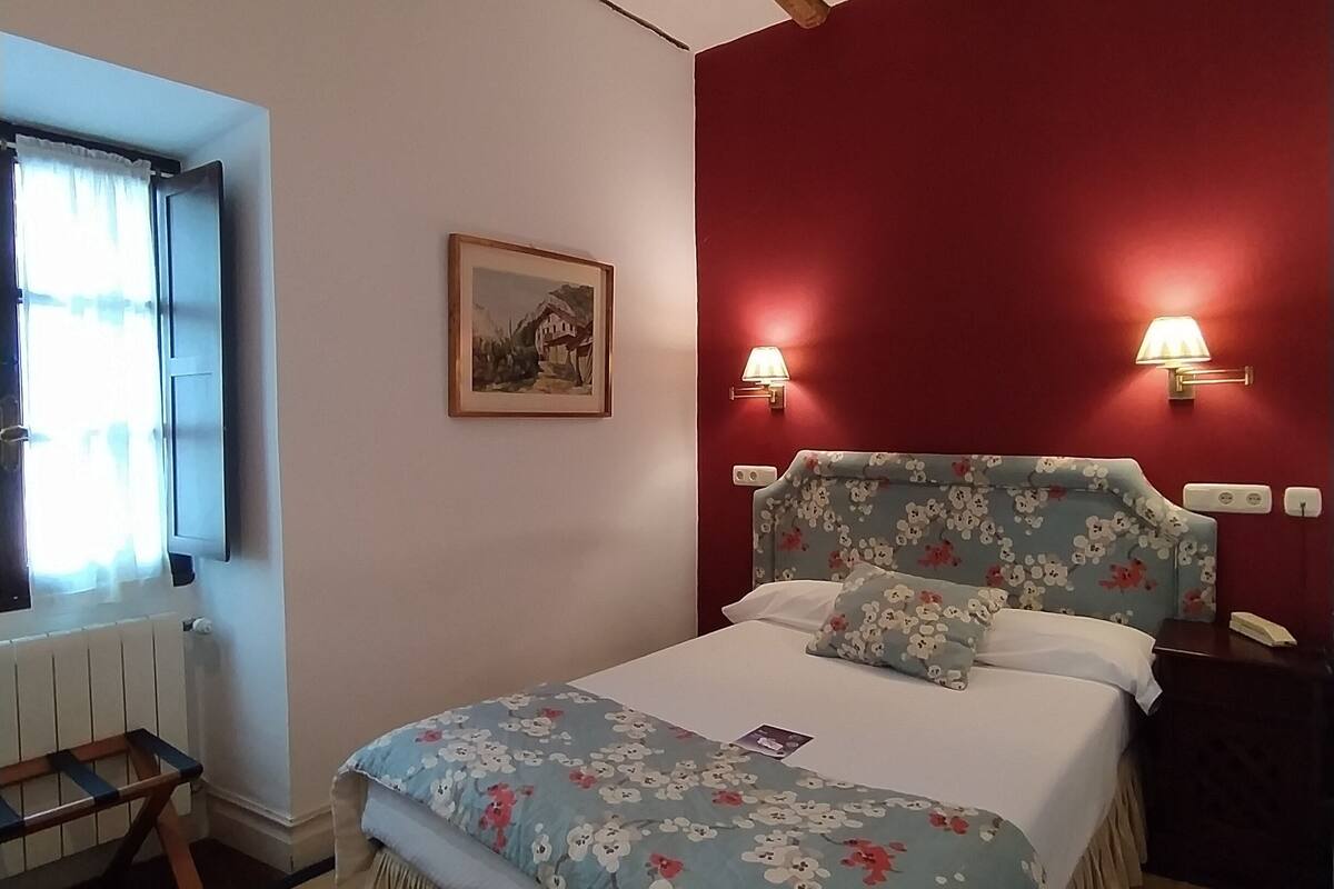 1 bedroom, minibar, desk, free wifi