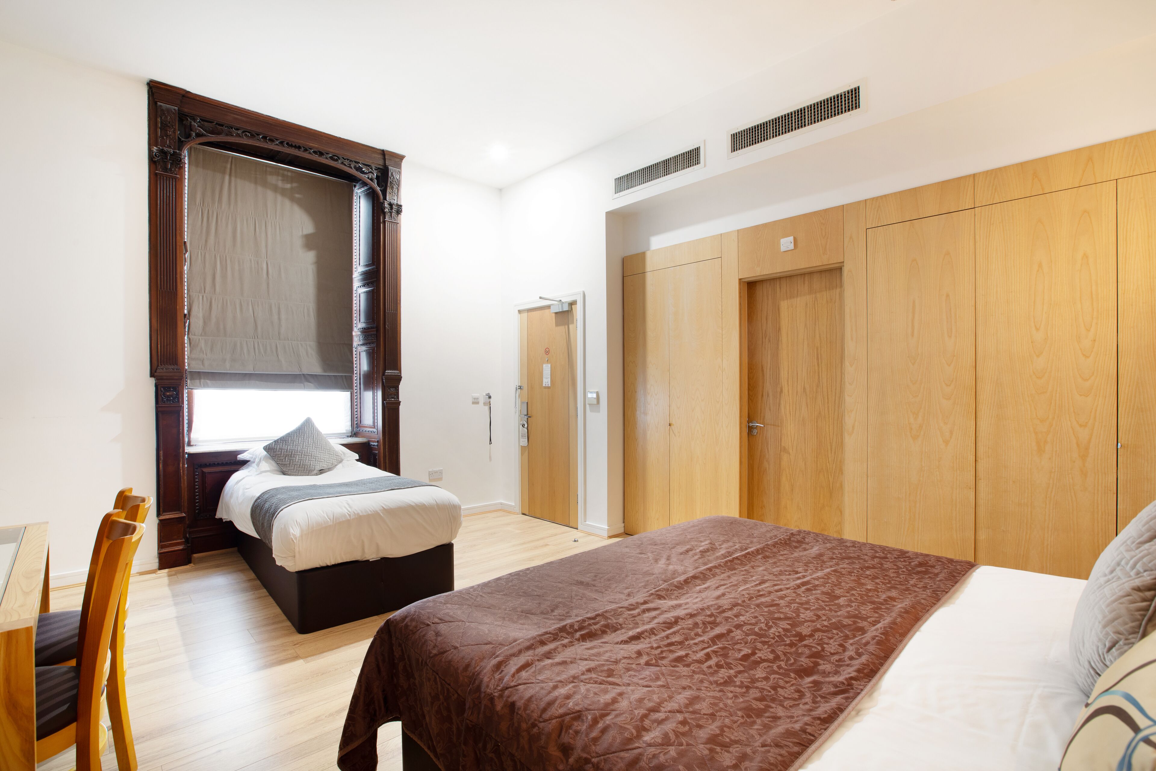 deluxe studio suite | in-room safe, desk, iron/ironing board, free wifi