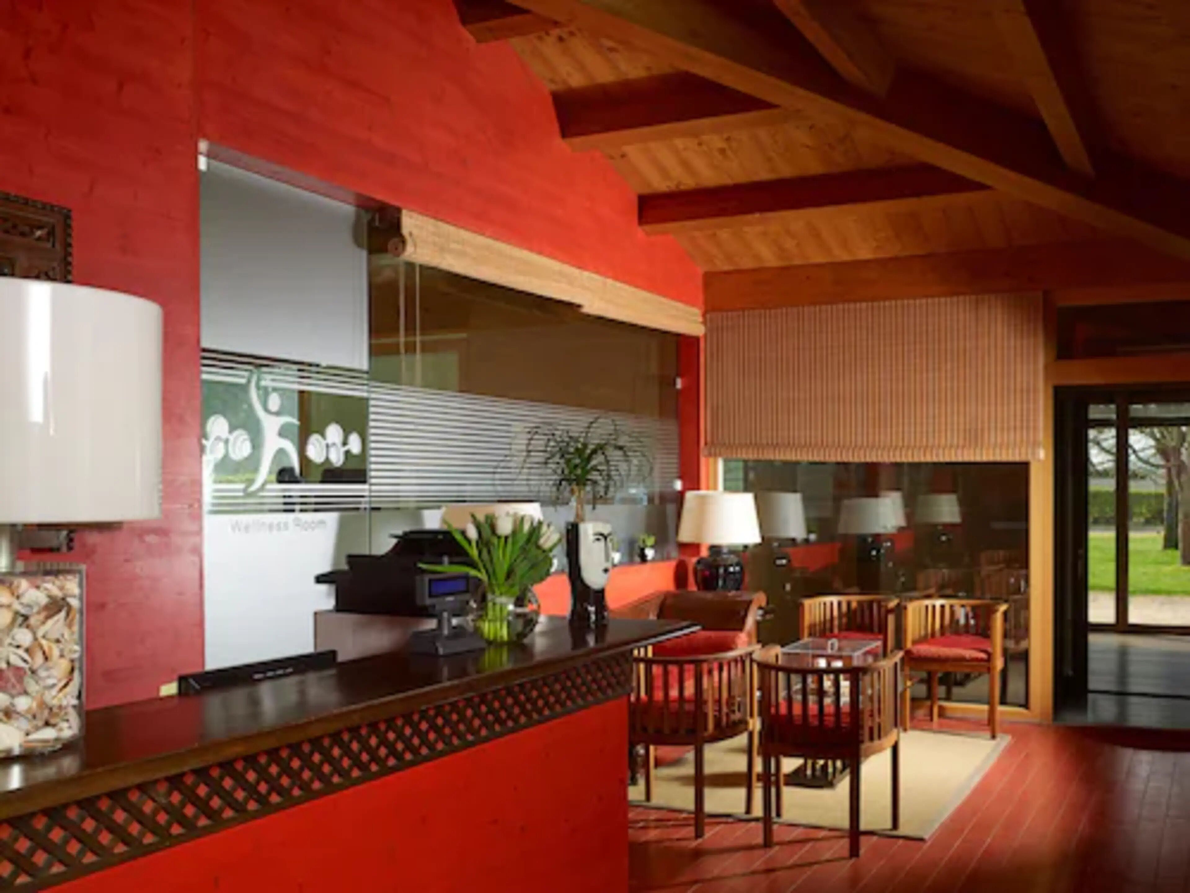 couples treatment room(s), sauna, hot tub, steam room