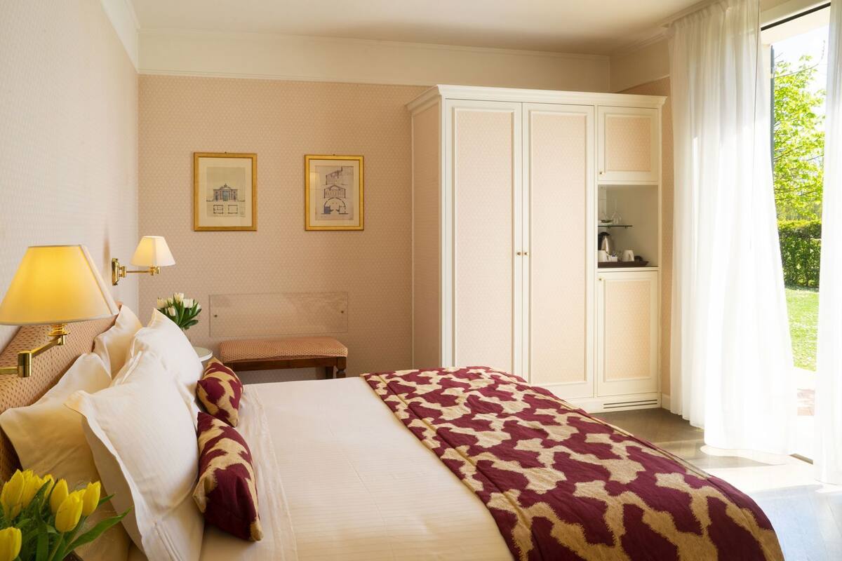 Premium bedding, minibar, in-room safe, individually decorated