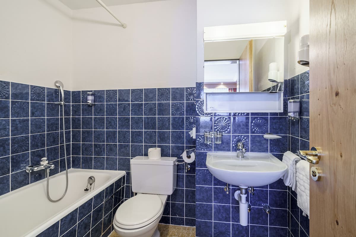 Haartrockner, Handtücher