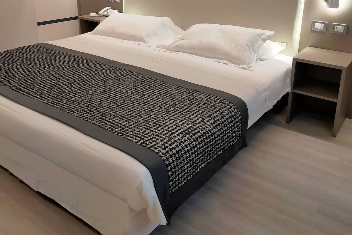 1 Schlafzimmer, Daunenbettdecken, Minibar, Zimmersafe