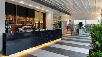 Bar (en la propiedad)